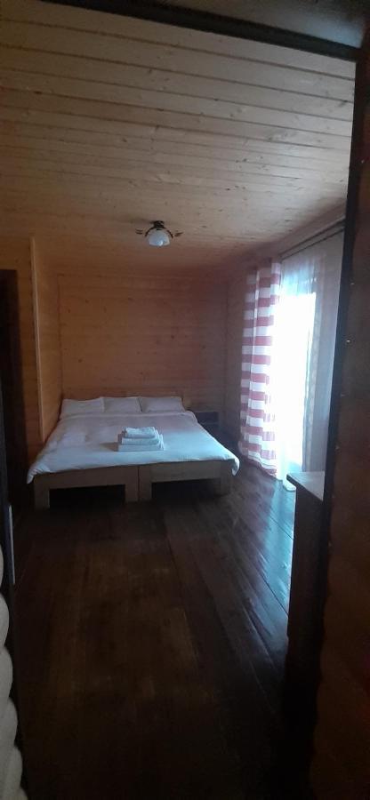 Apartamento Біла Хата Iltsi Exterior foto